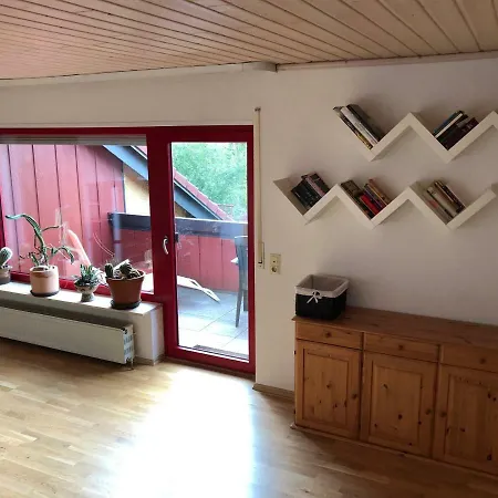 Natuerlicher Holzkomfort Im Hessischen Kegelspiel Apartment Huenfeld