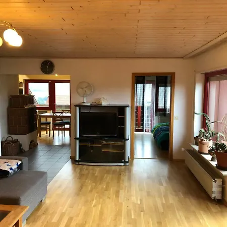 Natuerlicher Holzkomfort Im Hessischen Kegelspiel Apartment *