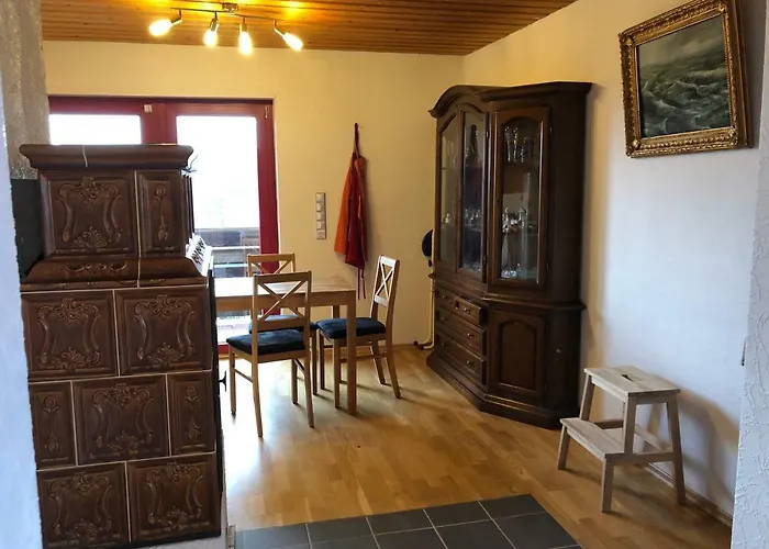 Apartment Natürlicher Holzkomfort Im Hessischen Kegelspiel Hünfeld